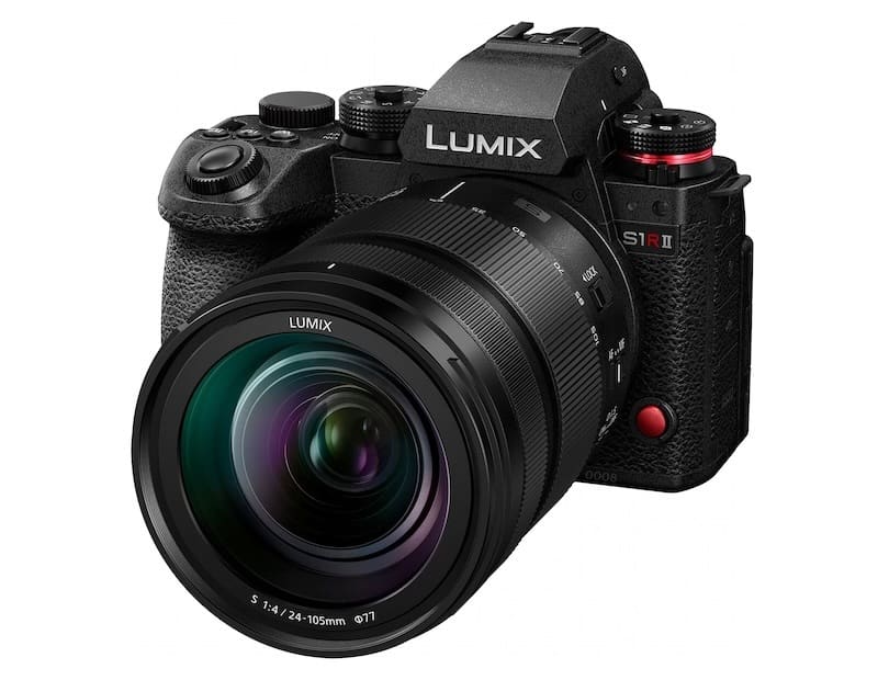 Panasonic S1RII + 24-105/4 Macro OIS