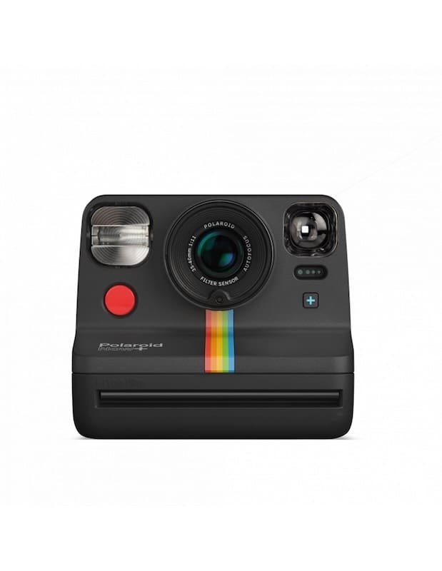 Polaroid Now + Black