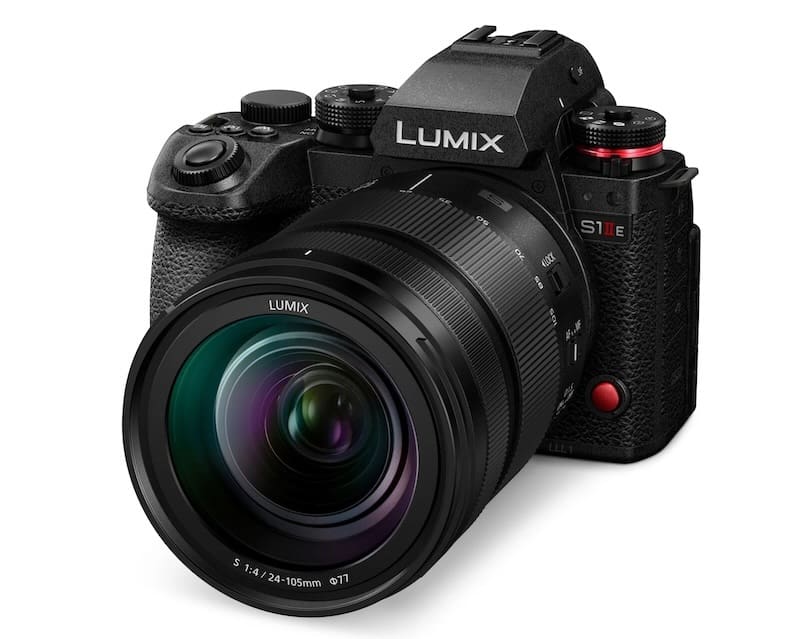 Panasonic S1IIE + 24-105/4 Macro OIS