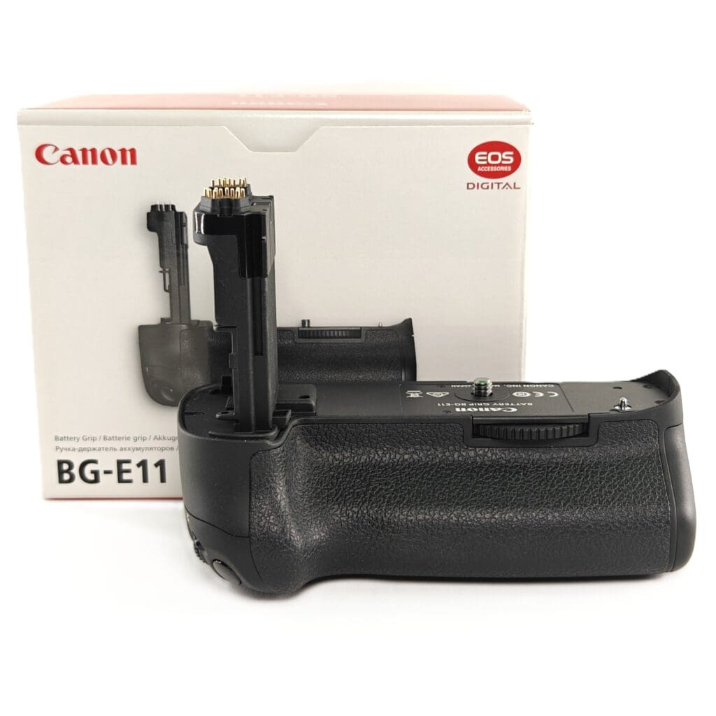 CANON EOS BG-E11 IMPUGNATURA PER EOS 5D III/Ds/DSr
