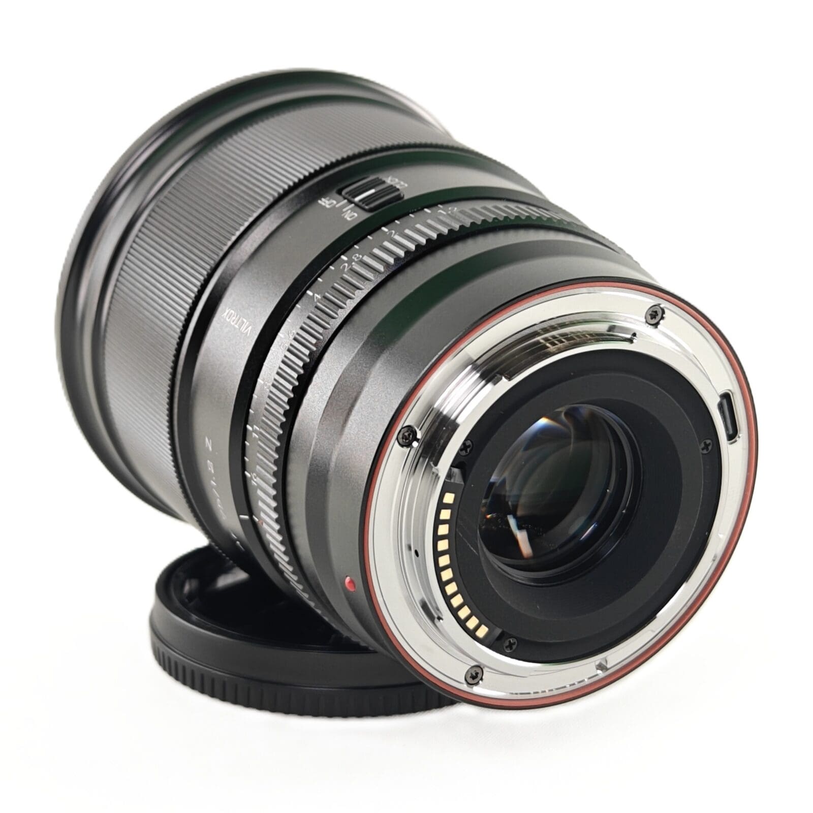 Viltrox 75/1.2 PRO per Fujifilm - immagine 8