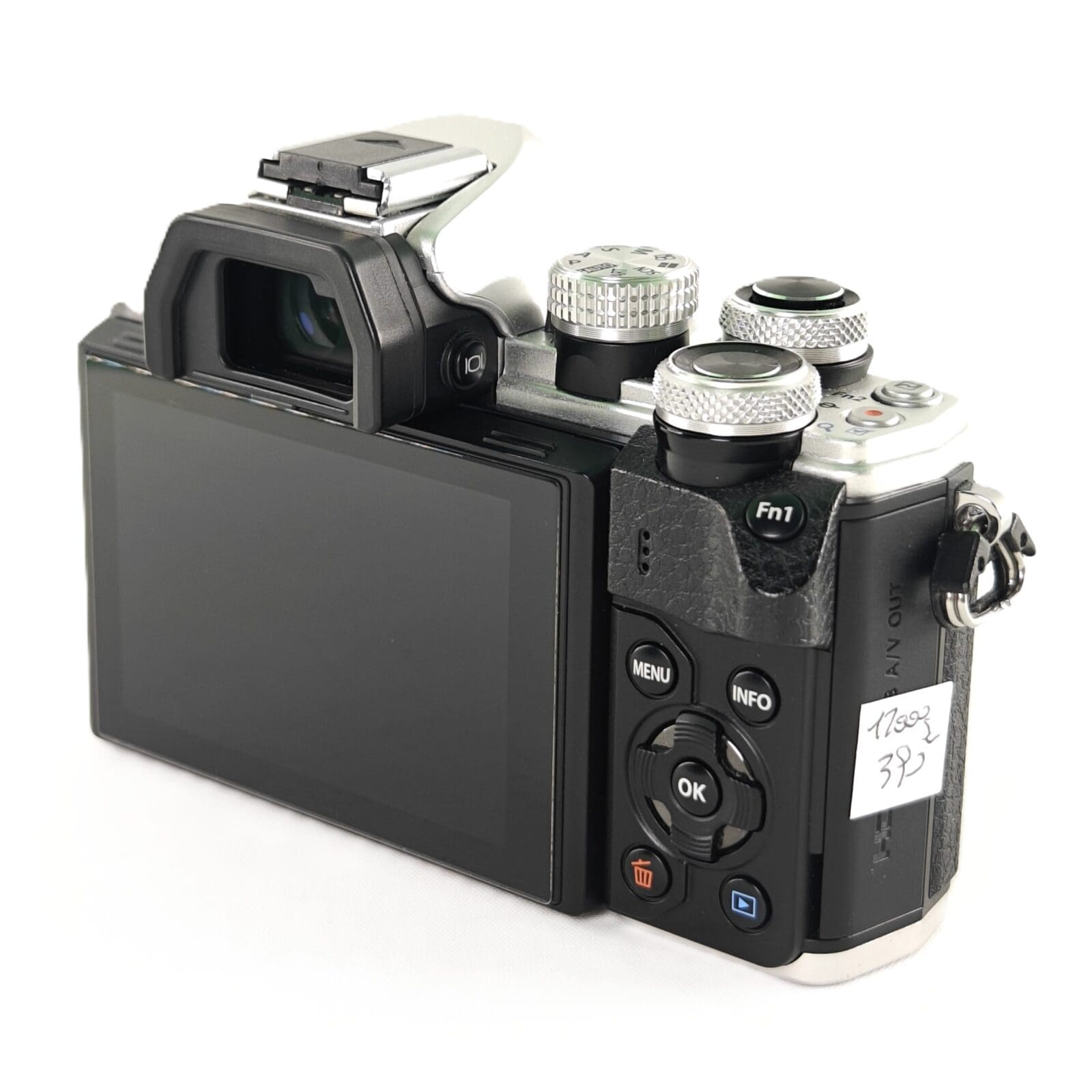 Olympus E-M10 II Silver - Usato - immagine 4