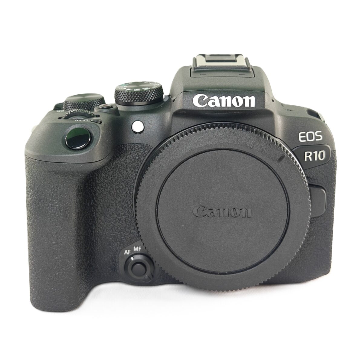 CANON R10 - Usato